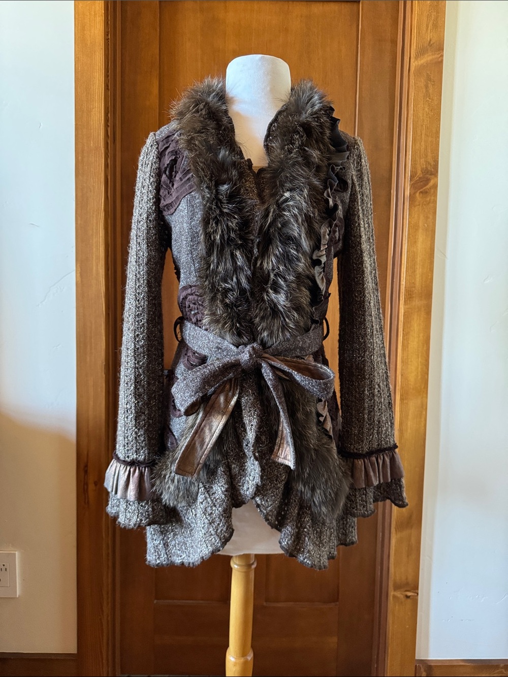 Elegant Fur Trim Brown Knit Belted Cardigan